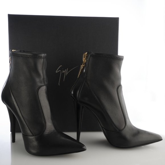 NIB  Giuseppe Zanotti Ester black boots - Picture 5 of 12